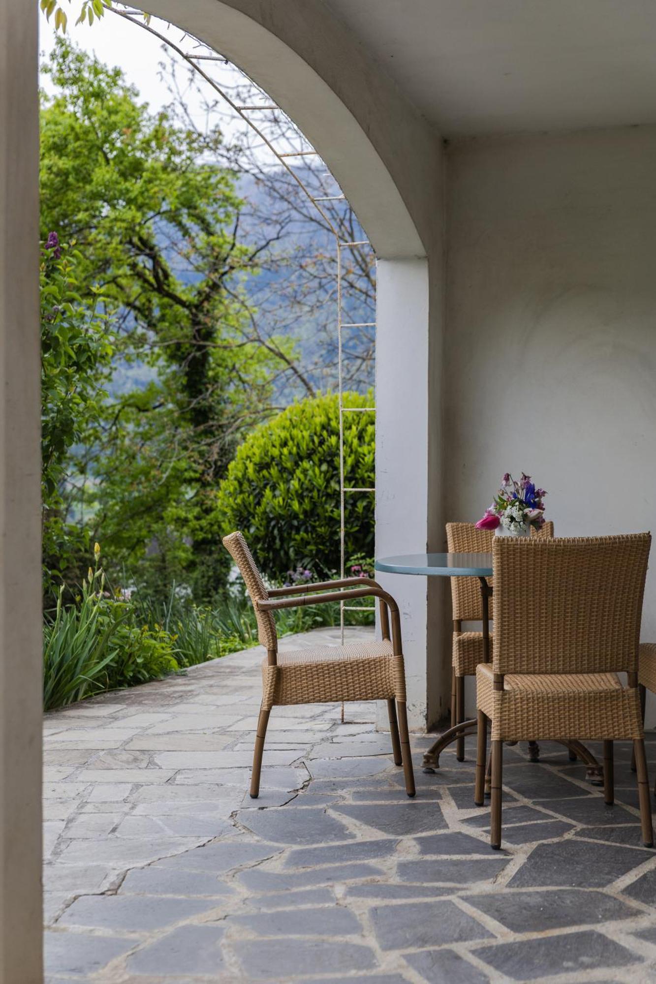 Appartement En Rez-De-Chaussee Avec Vues Sur Les Montagnes Ugine Exterior foto